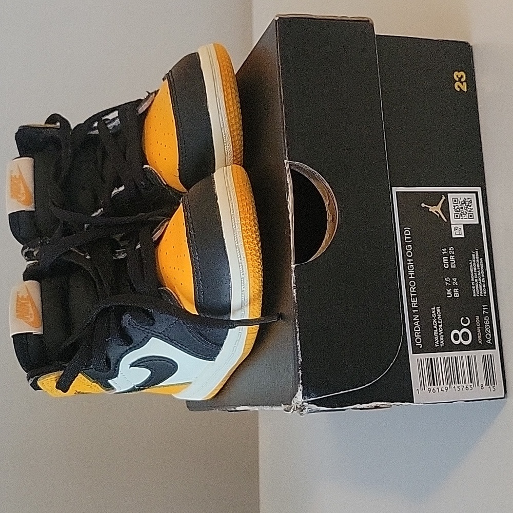 Nike Kids Air Jordan 1 High OG - Black and Yellow